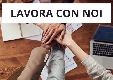 Lavora con noi 